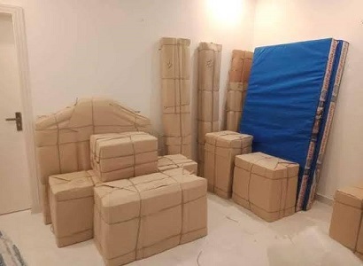 Packaging or Unpackaging Service
